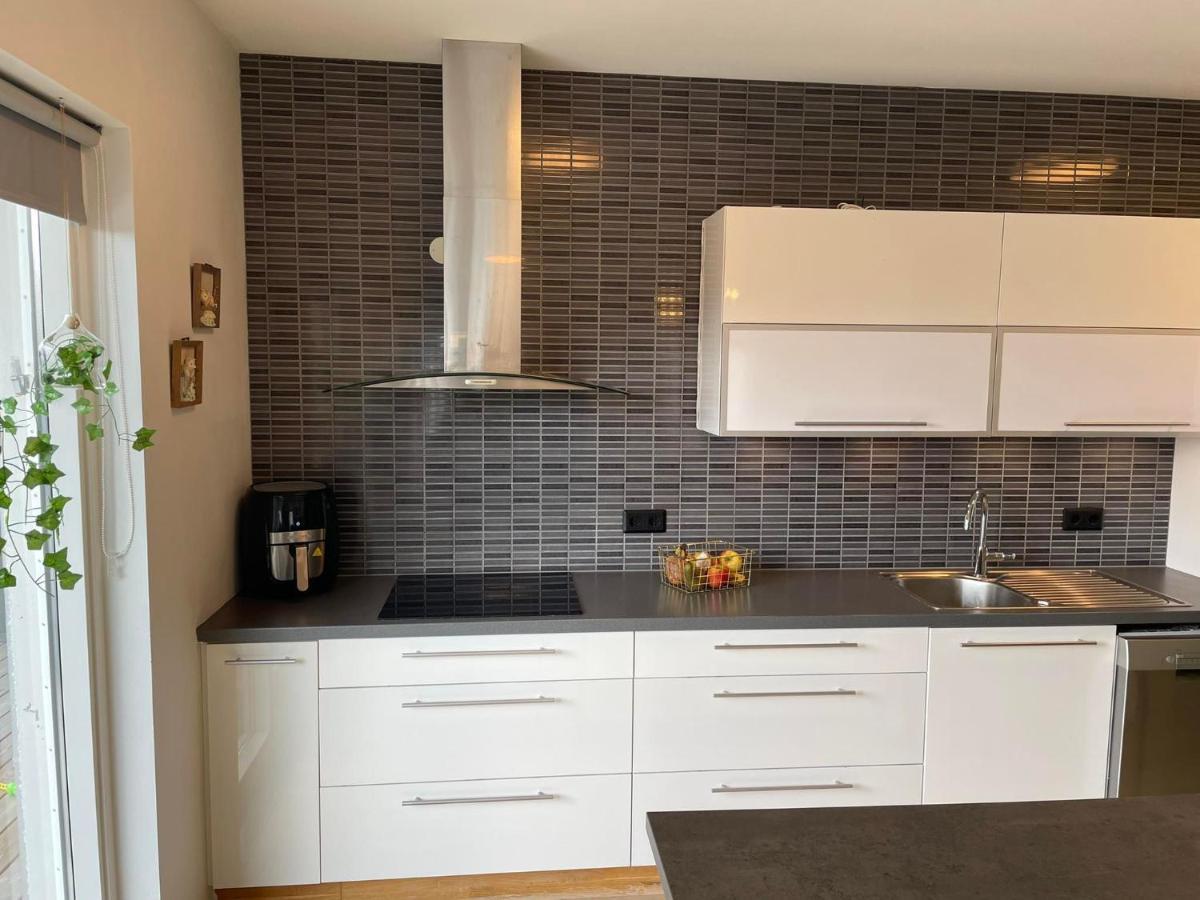 Spacious 3Br Condo Near Blue Lagoon 15M Airport 9M Njarthvik Exterior foto